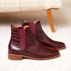 Sezane Low Henry crocodile embossed leather bootie size 8.5